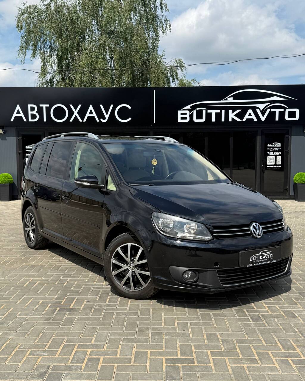 Volkswagen Touran, 2013 г., Минск — в лизинг