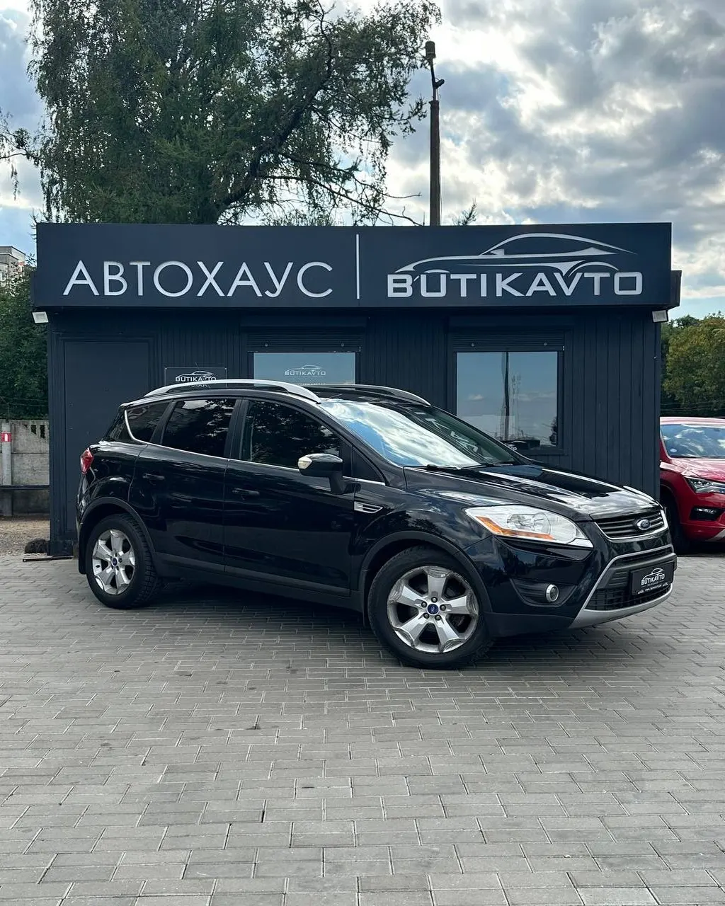 Ford Kuga, 2011 г., Барановичи — в лизинг