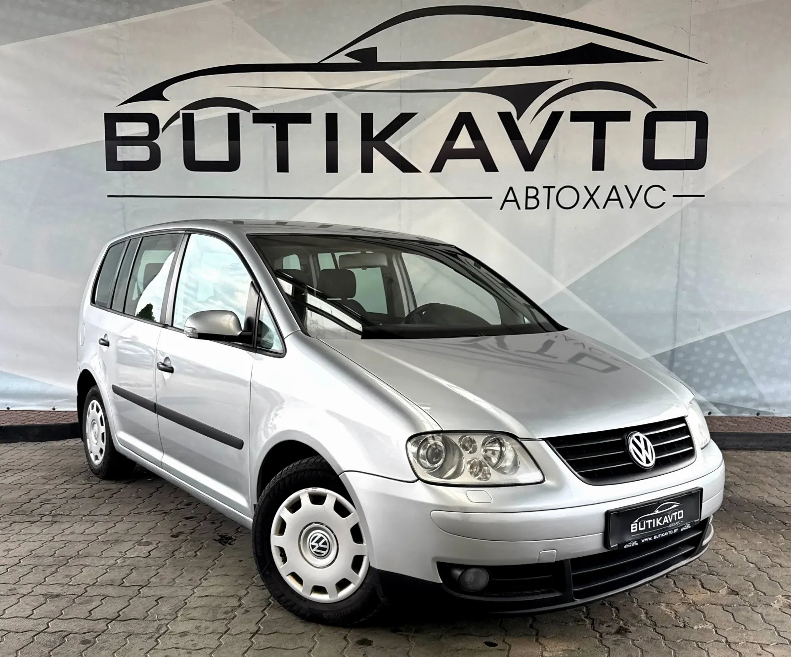 Volkswagen Touran, 2003 г., Лидский р-н — в лизинг