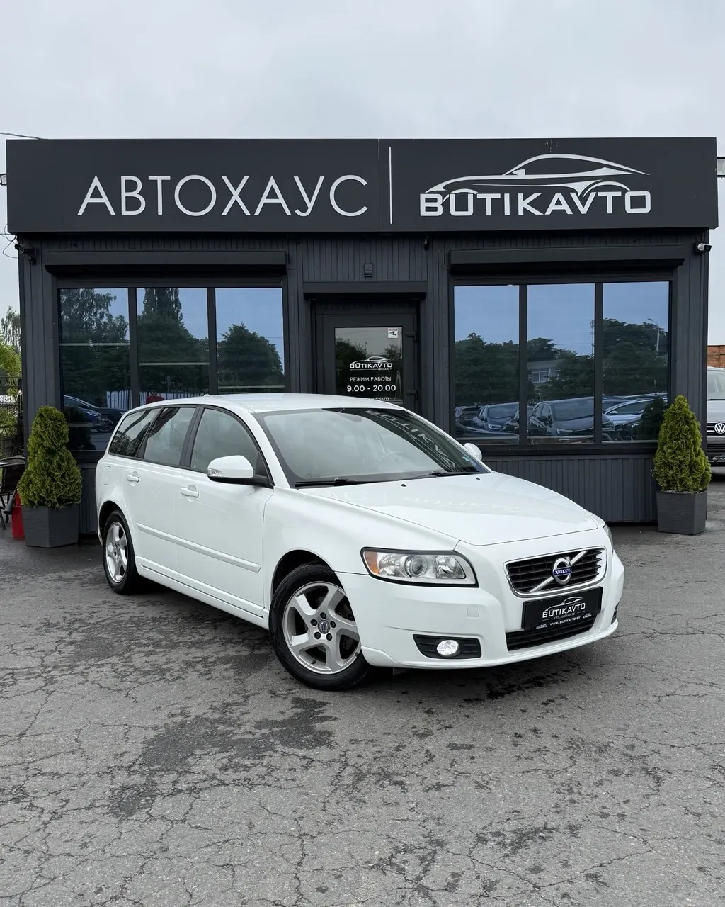 Volvo V50, 2012 г., Пинск — в лизинг