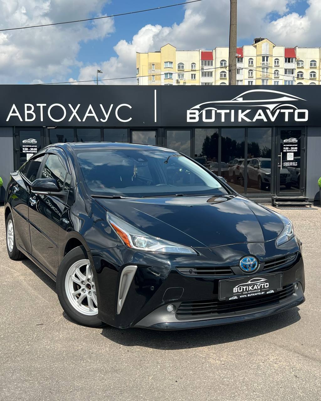 Toyota Prius, 2022 г., Минск — в лизинг