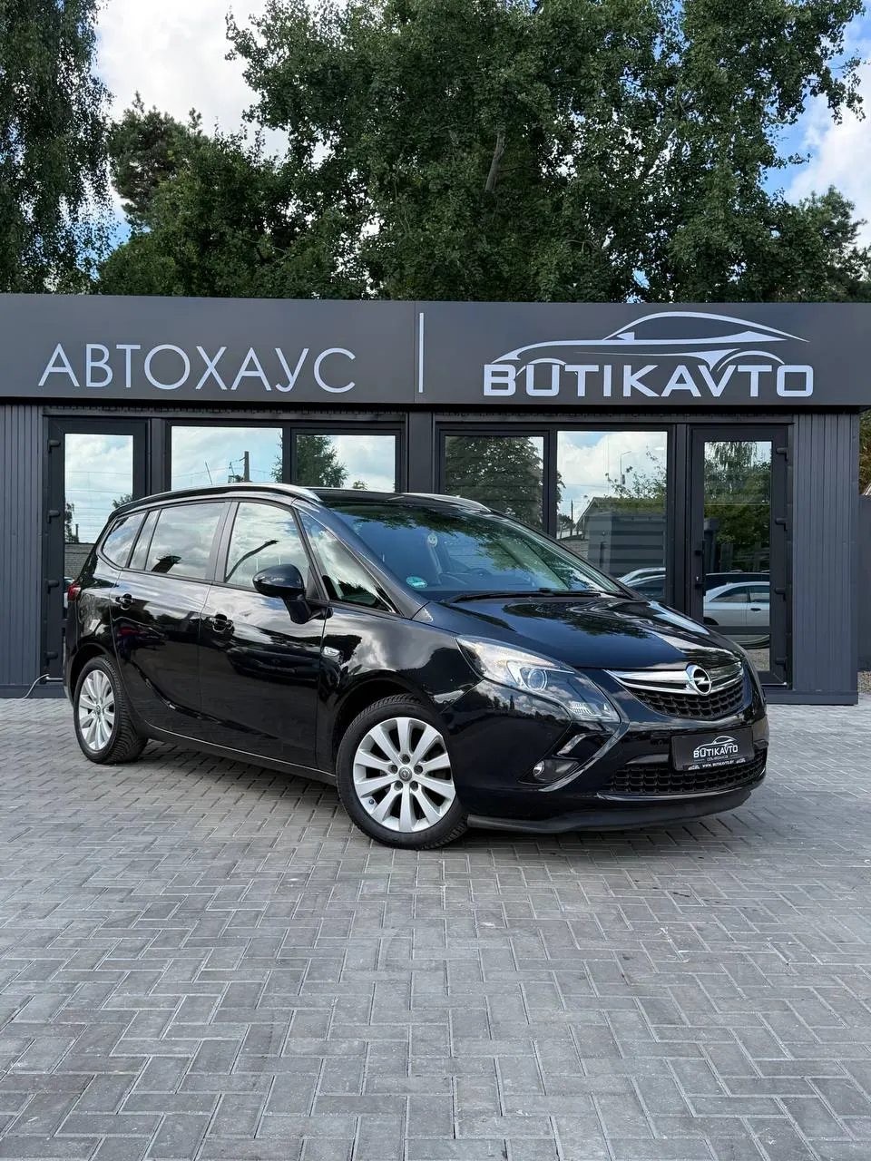 Opel Zafira, 2015 г., Барановичи — в лизинг