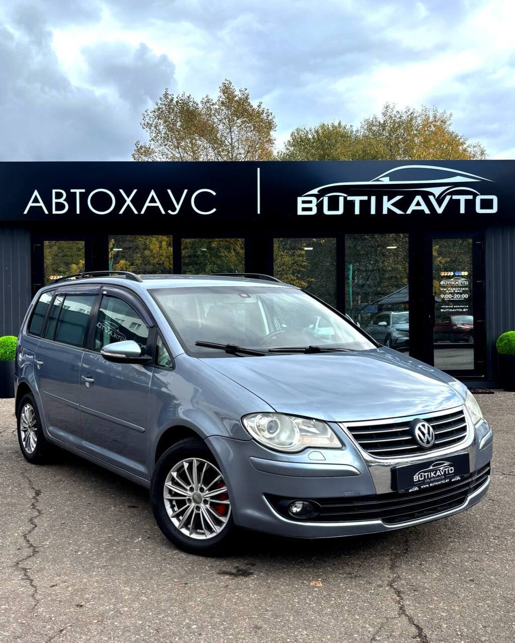 Volkswagen Touran, 2010 г., Витебск — в лизинг