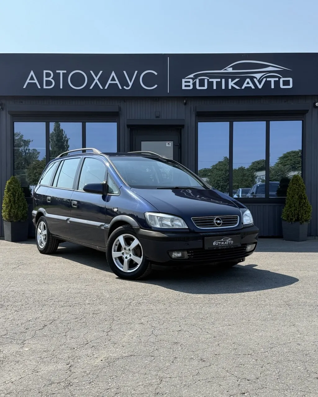 Opel Zafira, 2001 г., Пинск — в лизинг