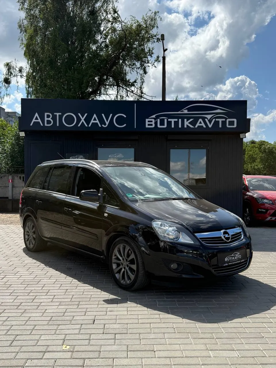 Opel Zafira, 2011 г., Барановичи — в лизинг