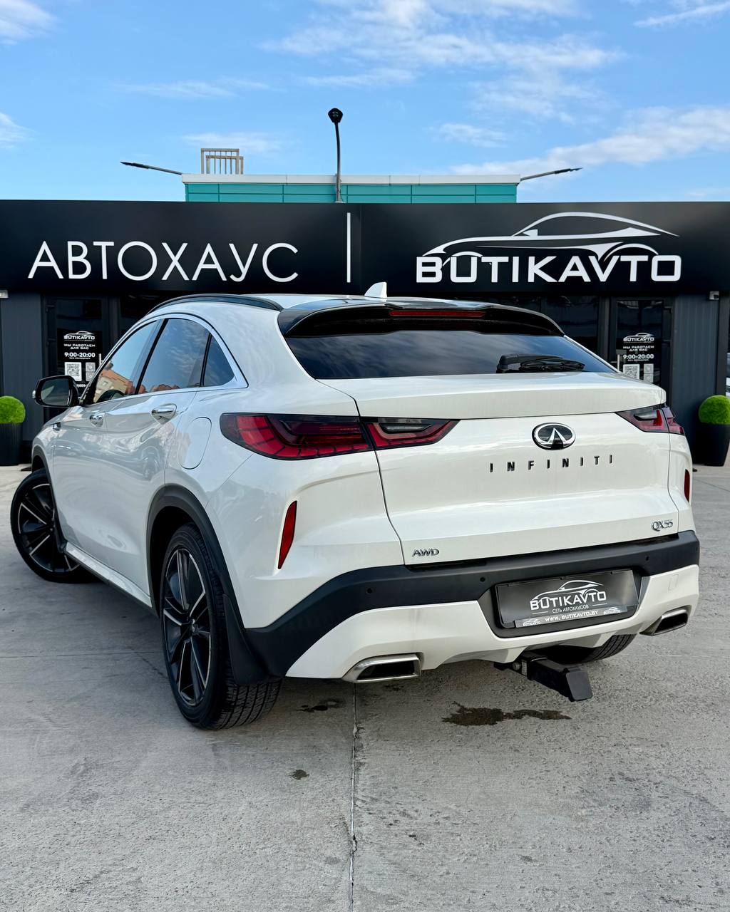  QX55