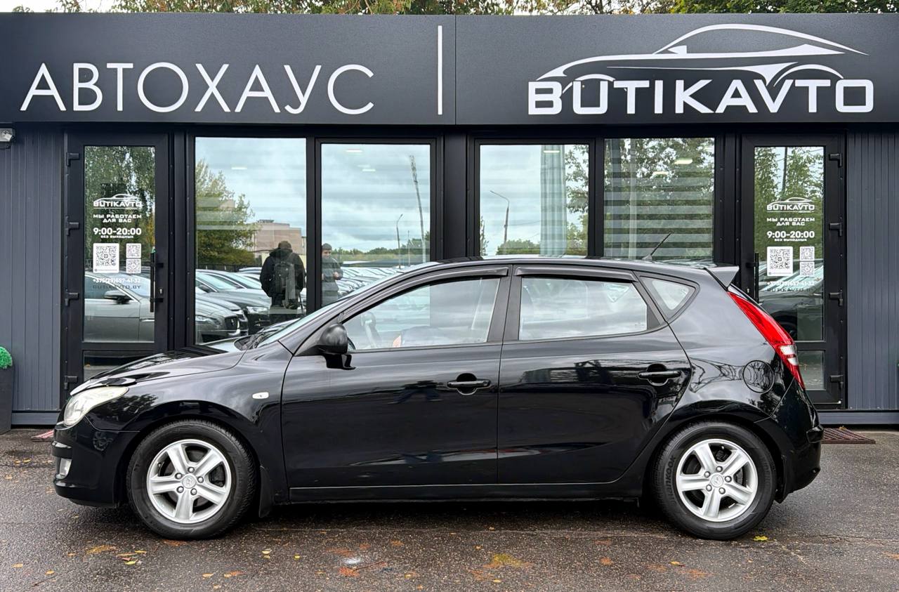  i30