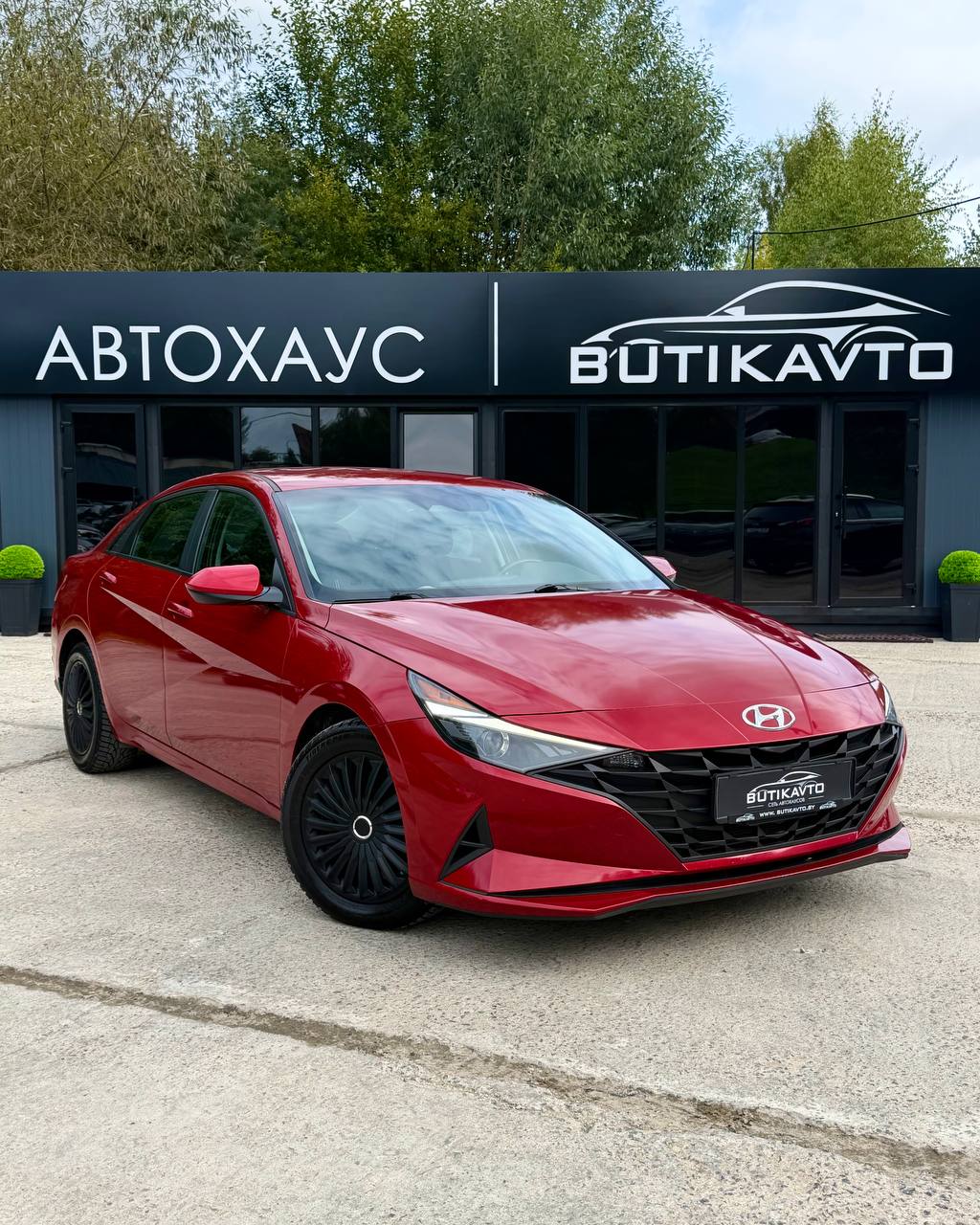  Elantra