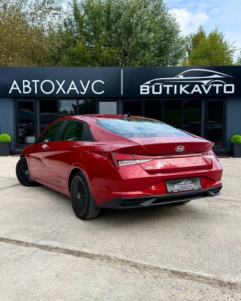  Elantra