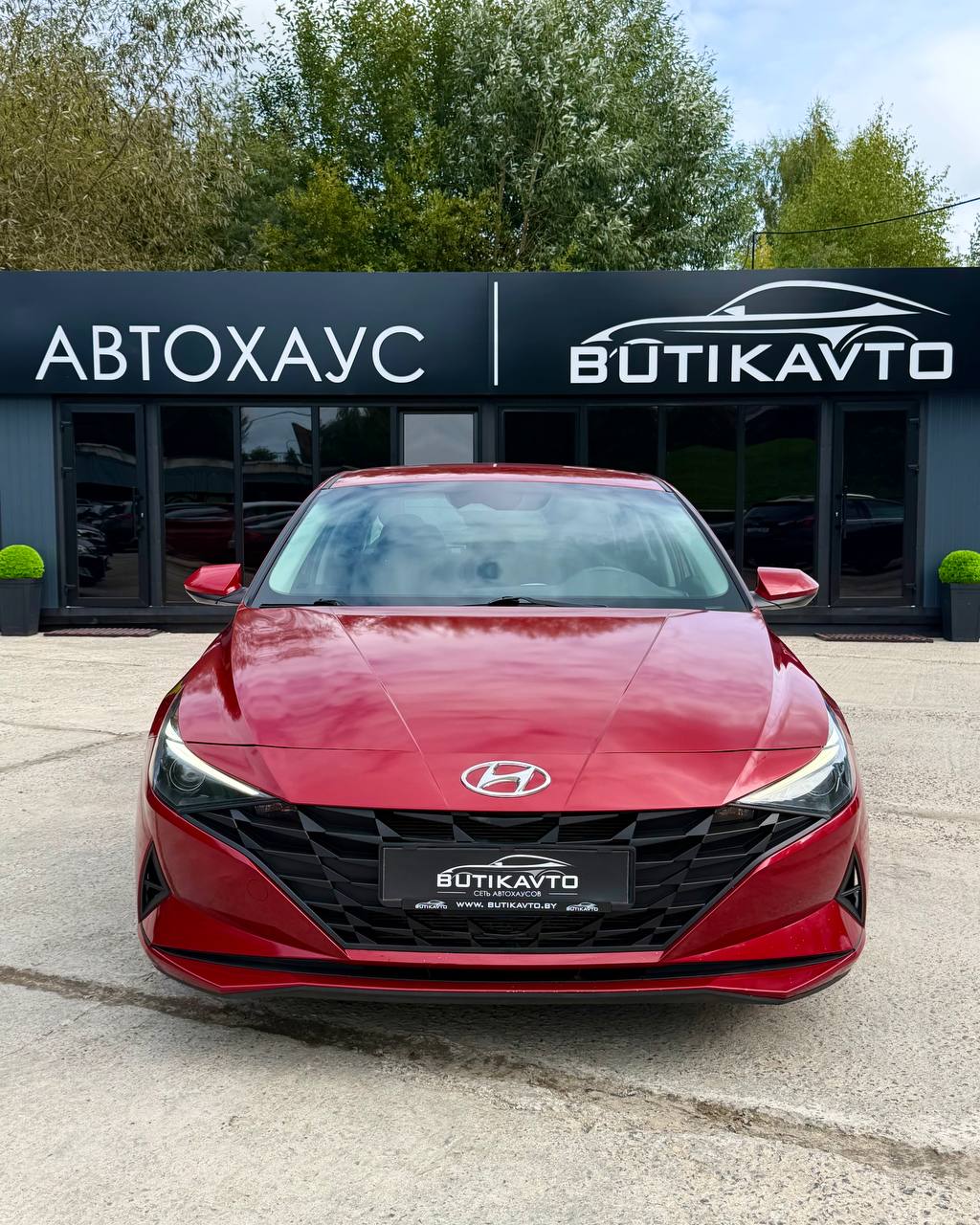  Elantra