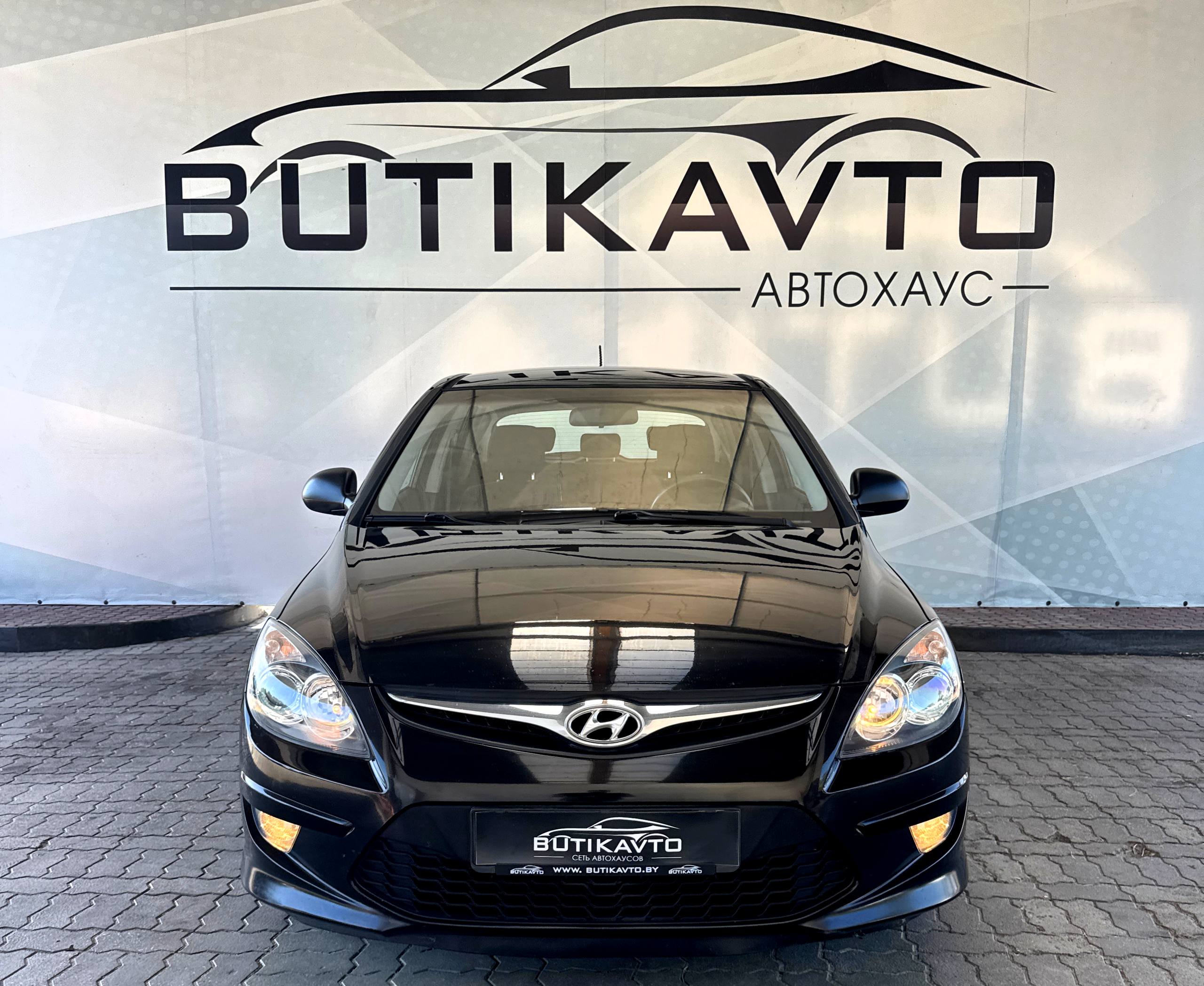  i30