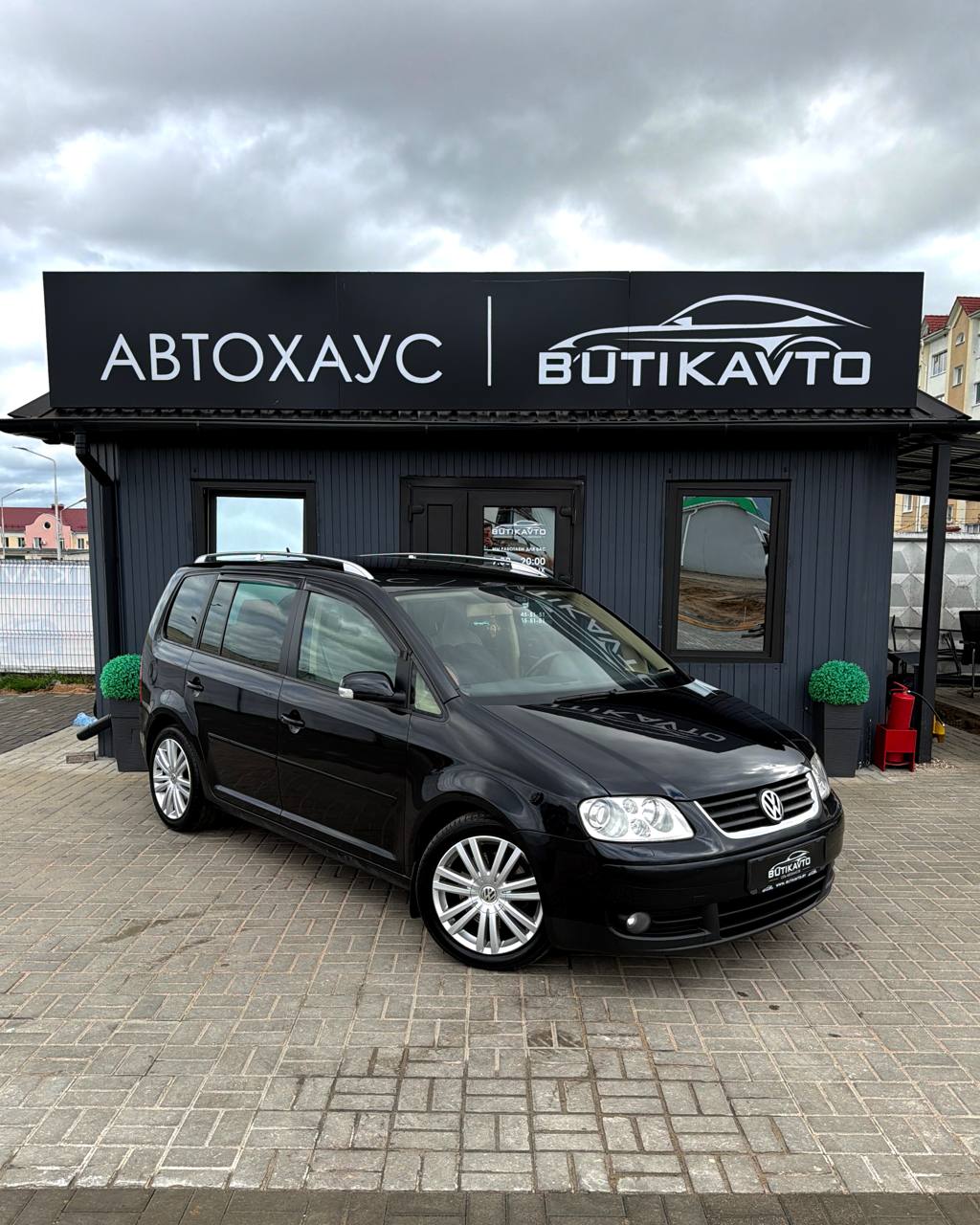 Volkswagen Touran, 2006 г., Молодечно — в лизинг