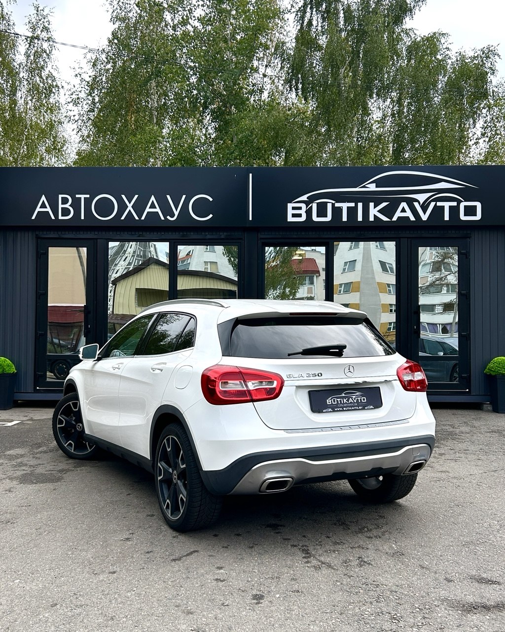  GLA