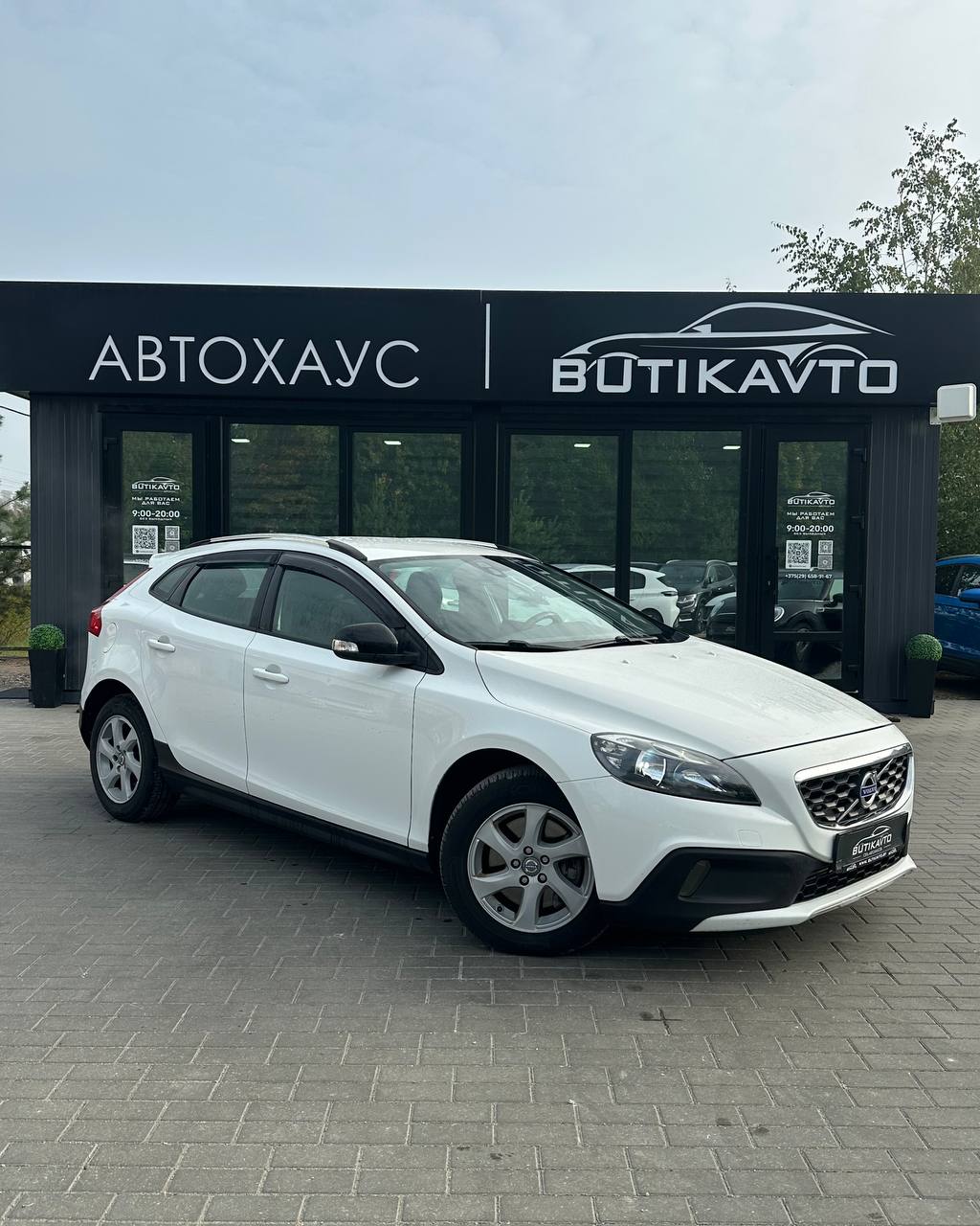 Volvo V40 Cross Country, 2013 г., Барановичи — в лизинг