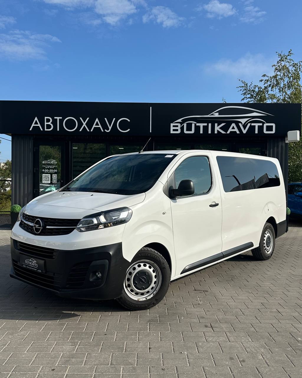  Vivaro