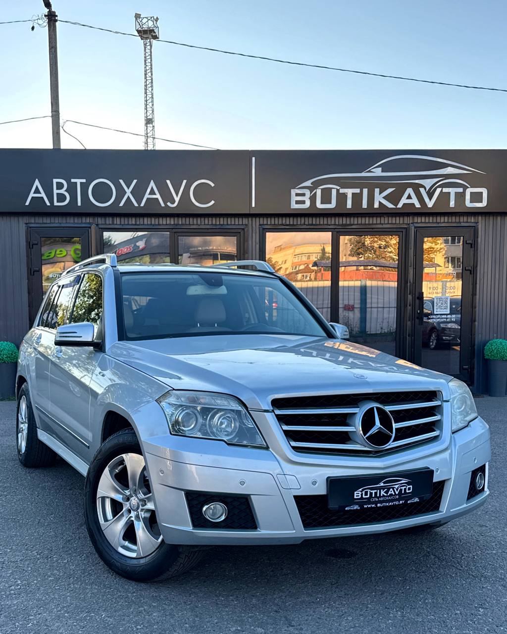 Mercedes-Benz  X204