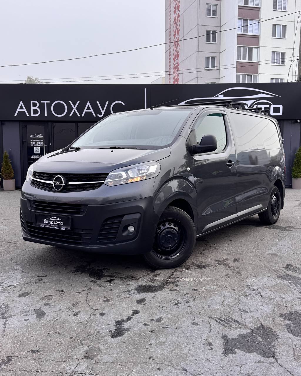  Vivaro