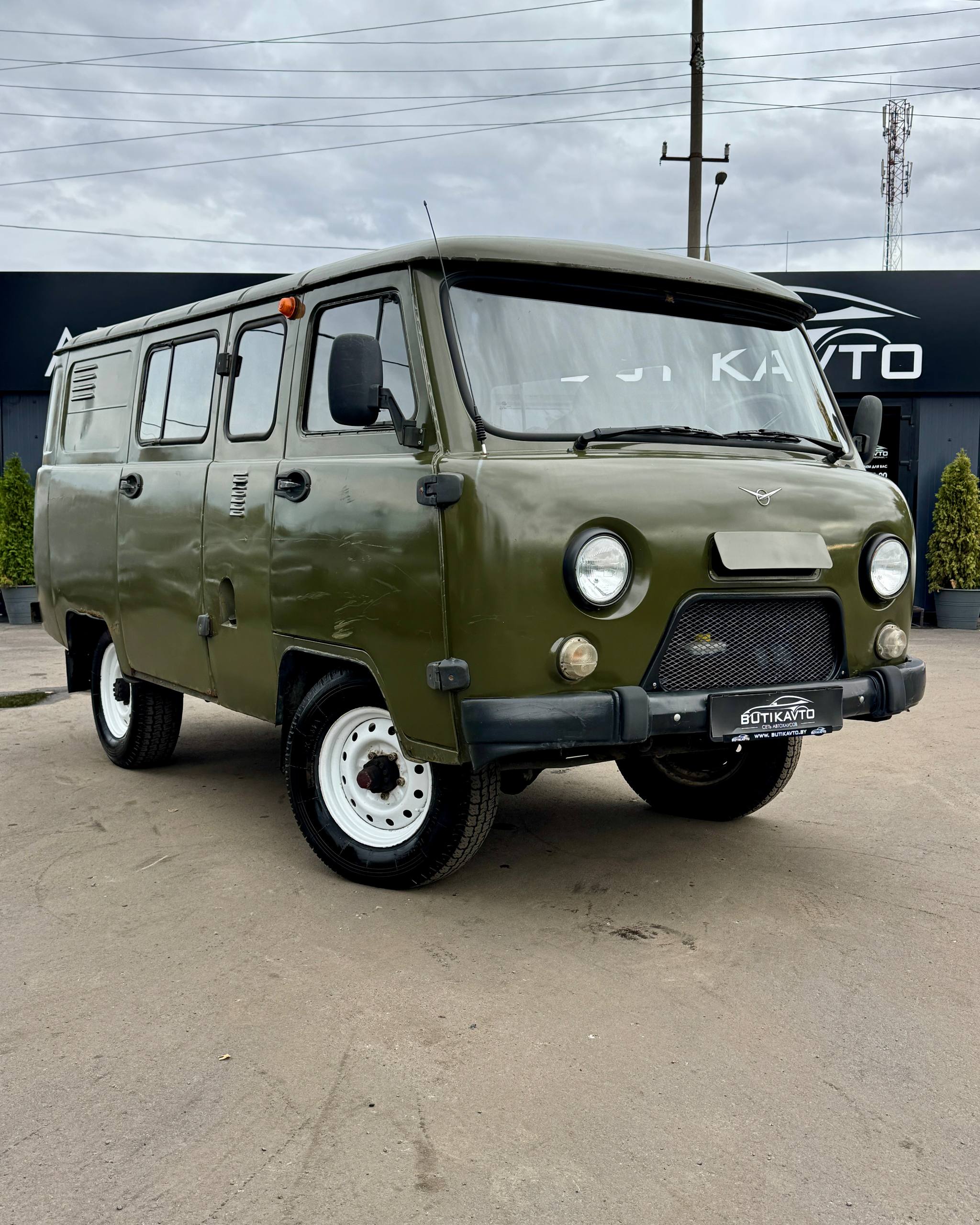 УАЗ 3909, 2009 г., Гомель — в лизинг