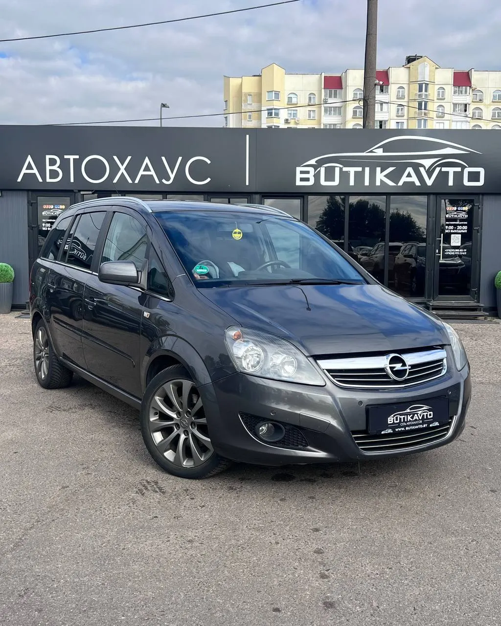 Opel Zafira, 2011 г., Минск — в лизинг