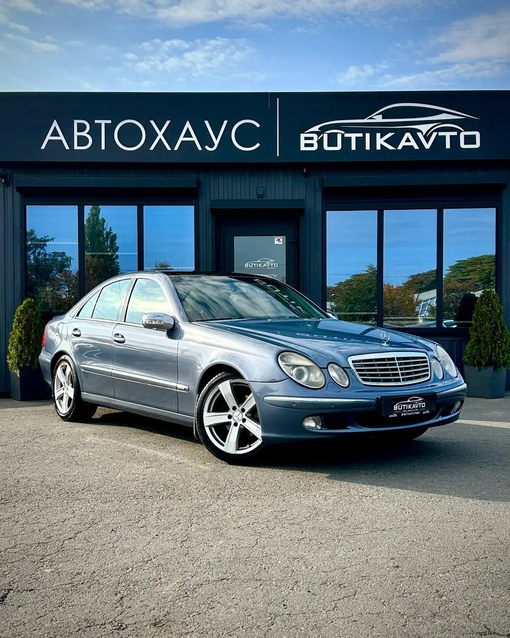 Mercedes-Benz E-Класс, 2003 г., Пинск — в лизинг