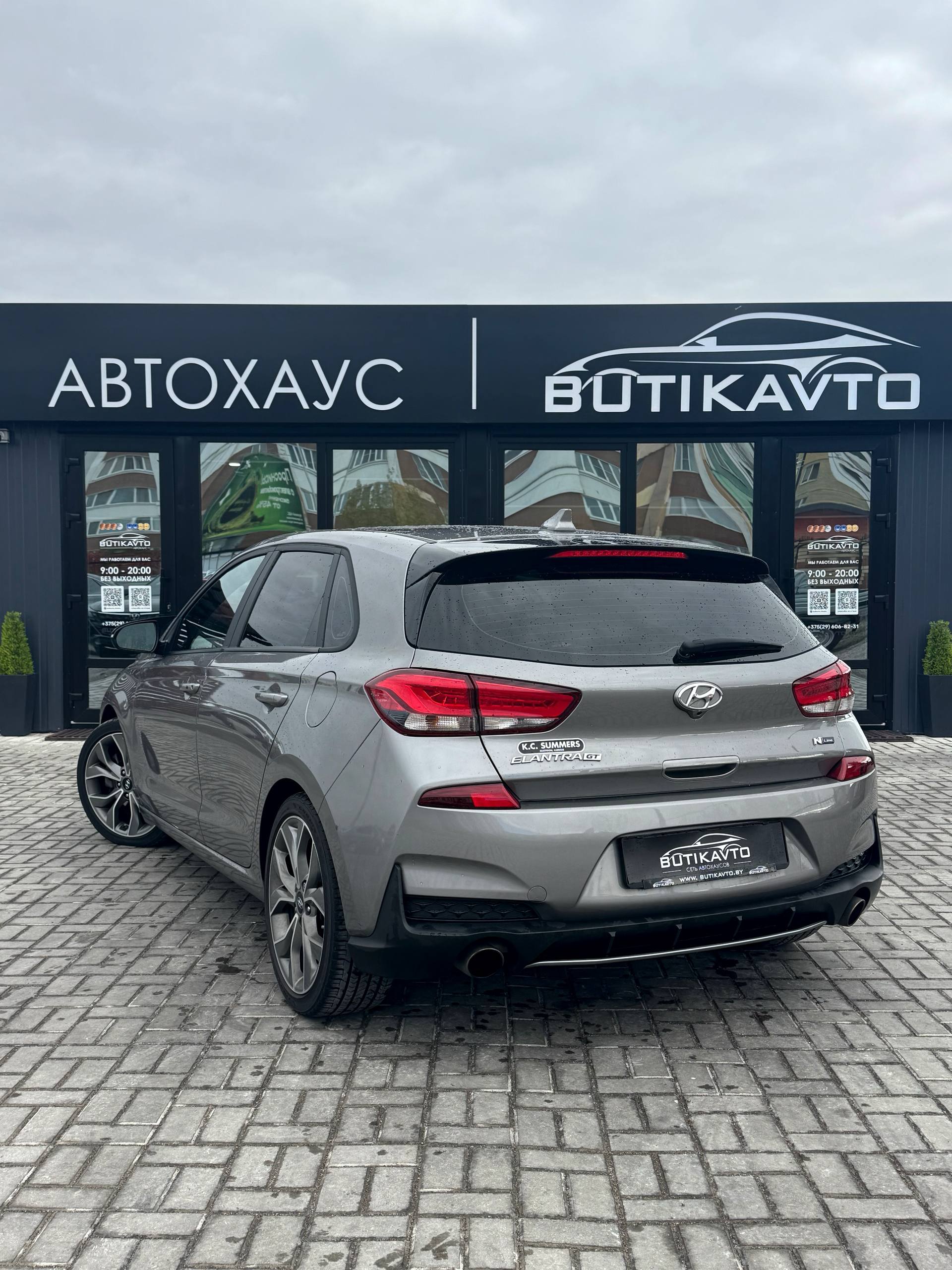  Elantra