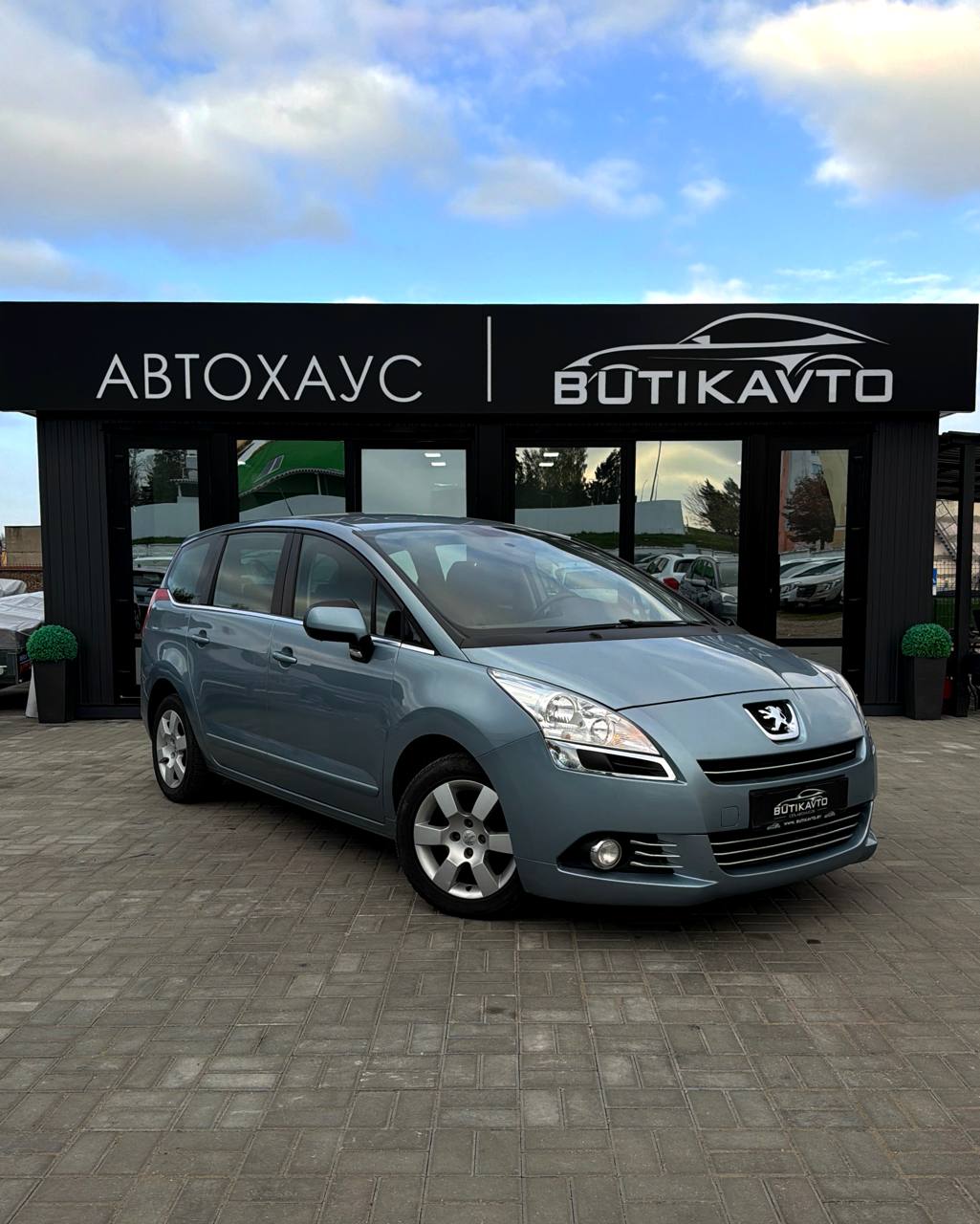 Peugeot 5008, 2010 г., Молодечно — в лизинг