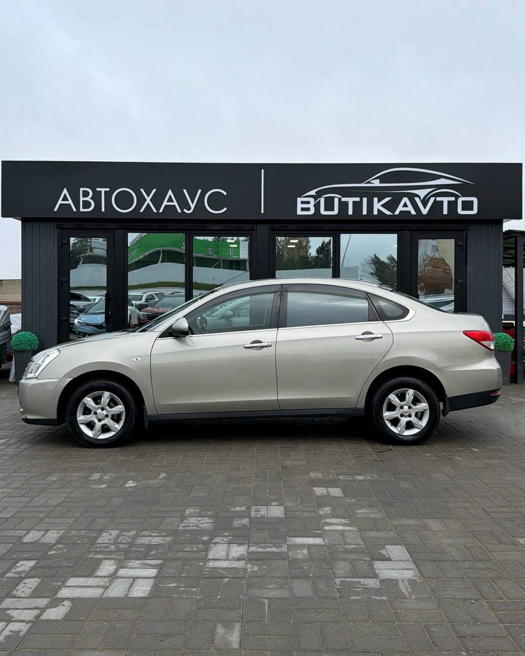  Almera