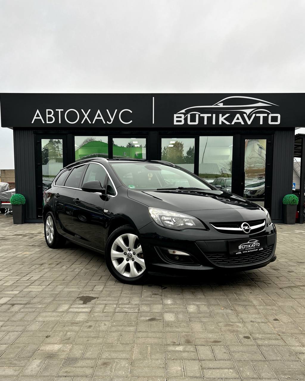 Opel Astra, 2015 г., Молодечно — в лизинг
