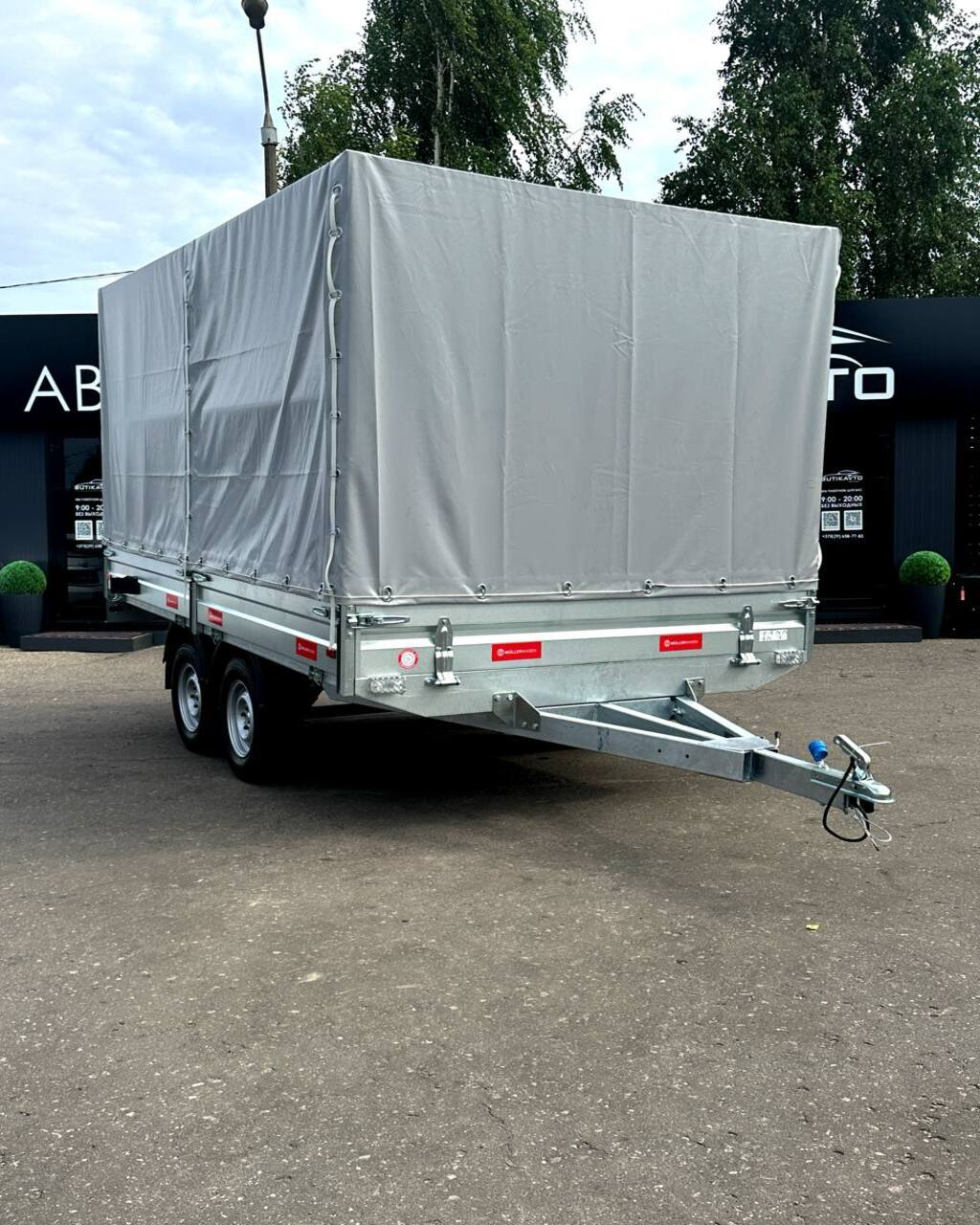 Прицеп для автомобиля MULLERWAGEN 2035 X2 PLAT Борт 320(мм) с тентом с каркасом 1450 мм