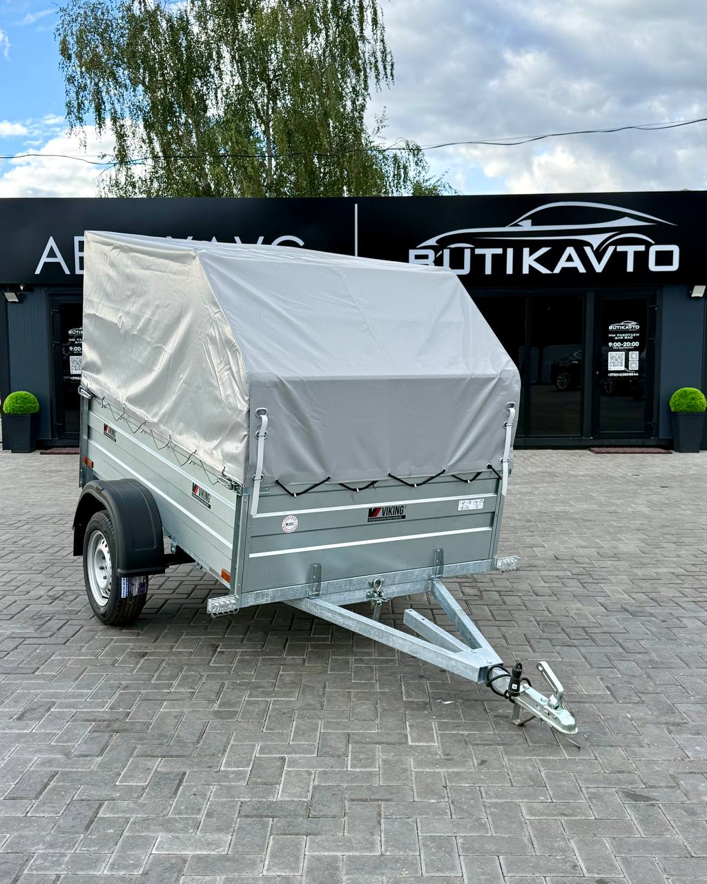 Прицеп для автомобиля Викинг 1320 борт 500мм с тентом с каркасом 800мм