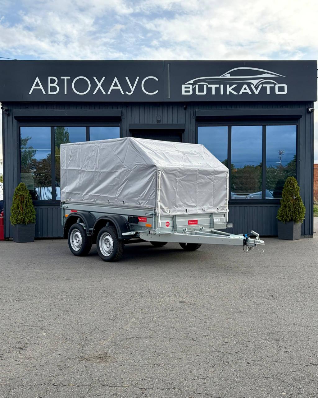 Прицеп для автомобиля MULLERWAGEN 1525 X2 борт 280мм с тентом с каркасом 1000мм