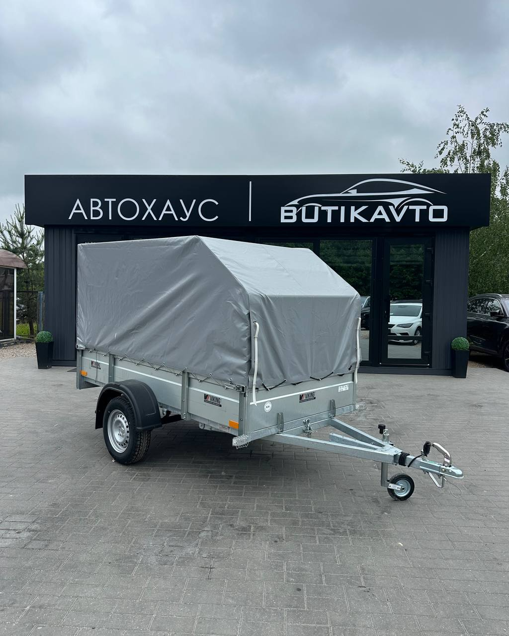Прицеп для автомобиля Викинг 1327 TR борт 360 мм с каркасом с тентом 1200мм