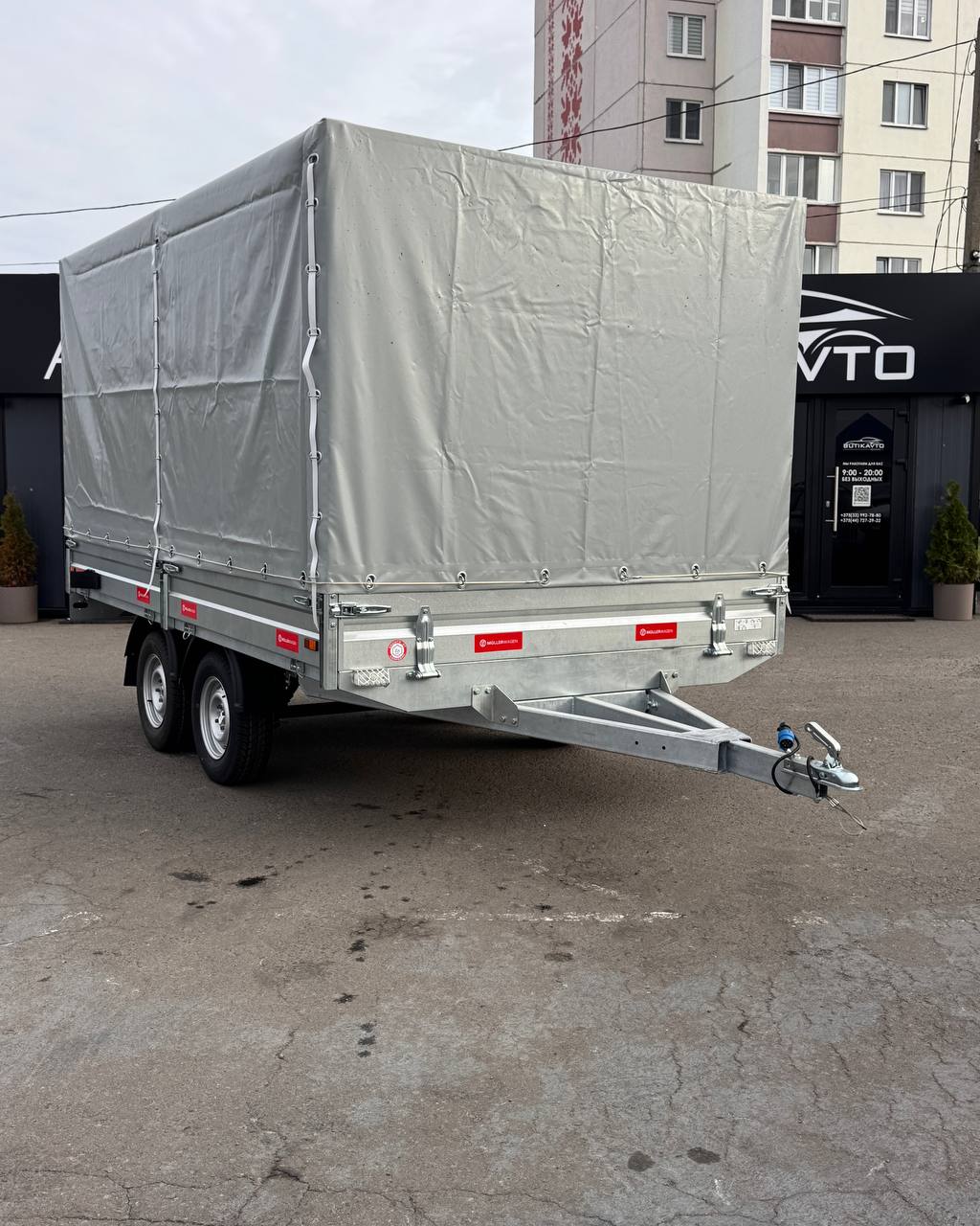 Прицеп для автомобиля MULLERWAGEN 2035 X2 PLAT Борт 320(мм) с тентом с каркасом 1450 мм