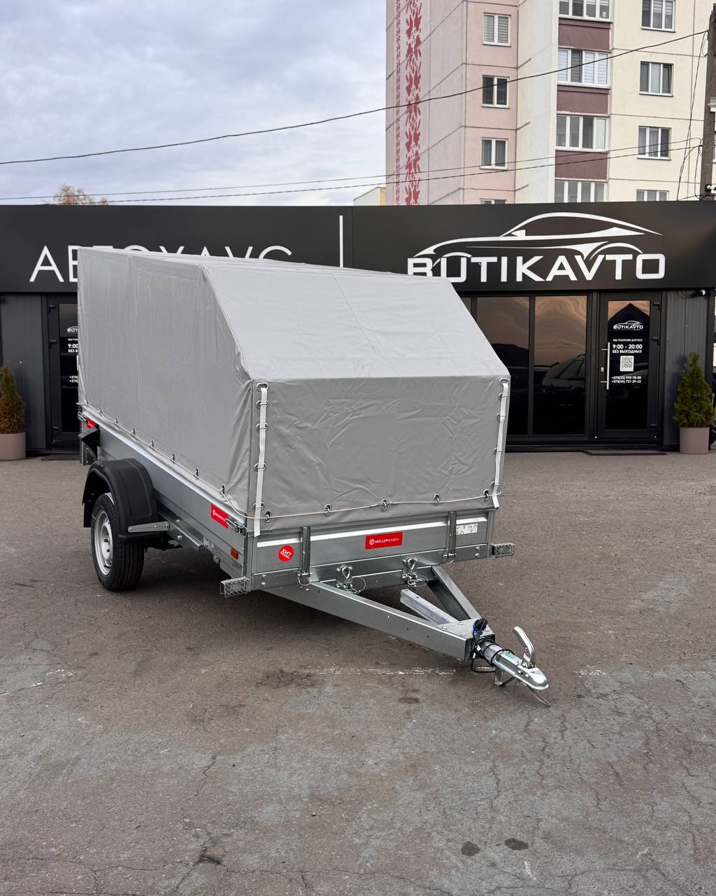 Прицеп для автомобиля MULLERWAGEN 1327 PRO борт 290мм с тентом с каркасом 1000мм